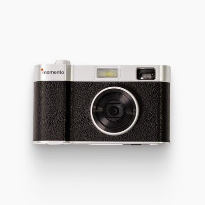Momento Camera
